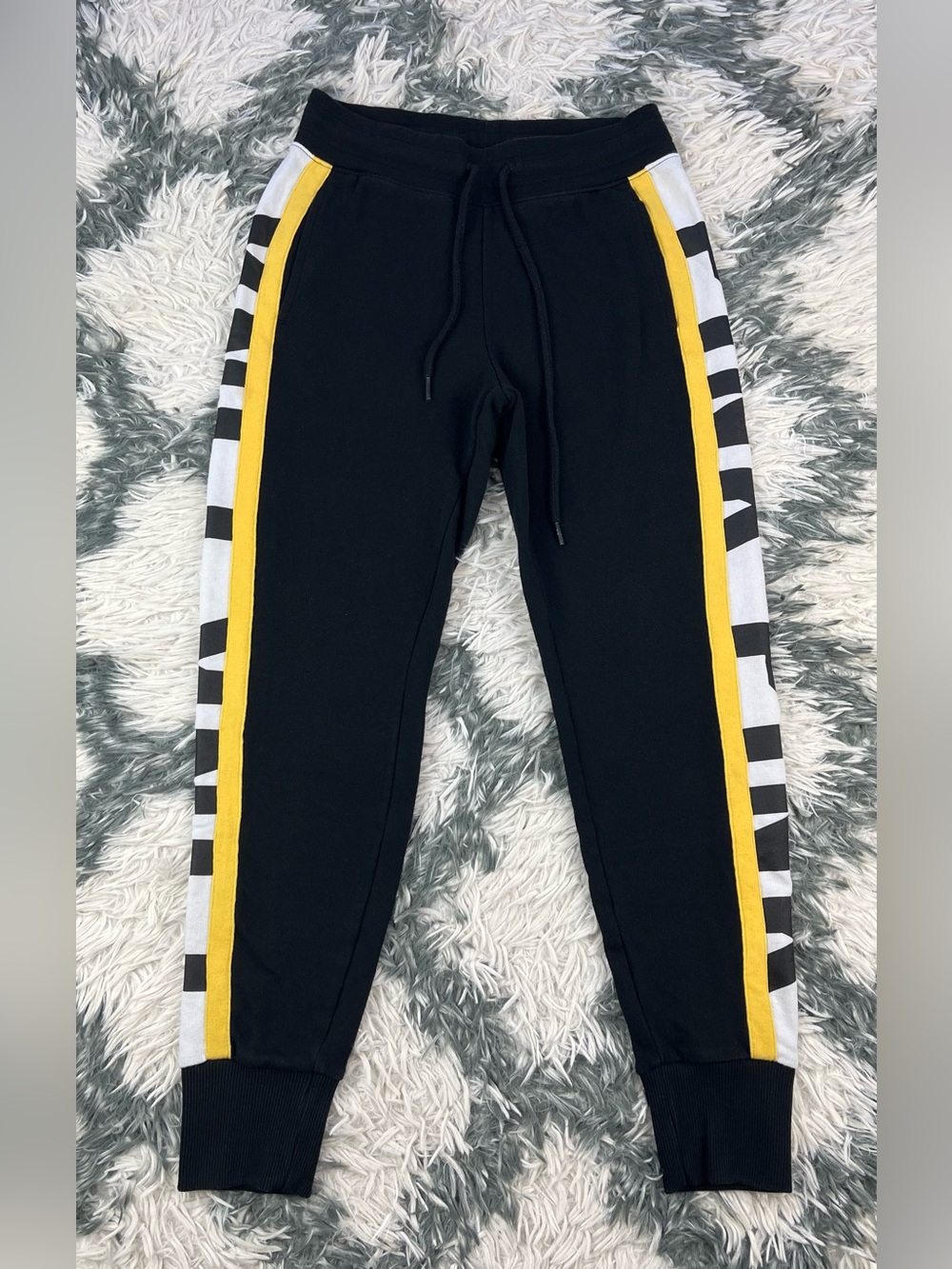 Victoria’s Secret Women’s Black Sweatpants Joggers Size XS
